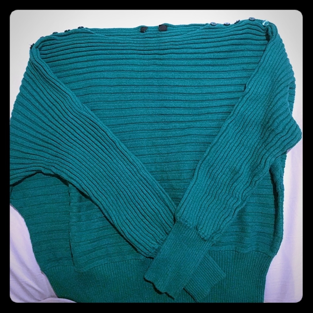 Alfani petite sweater batwing