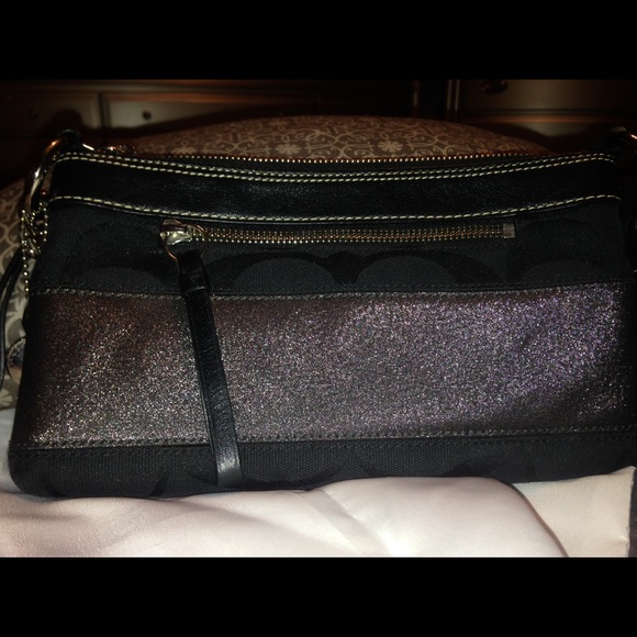 Coach Purse - Picture 3 of 4