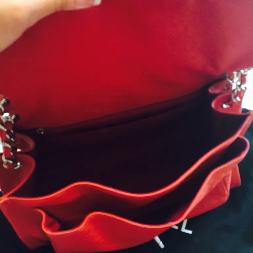 Authentic Red Chanel - Picture 4 of 8