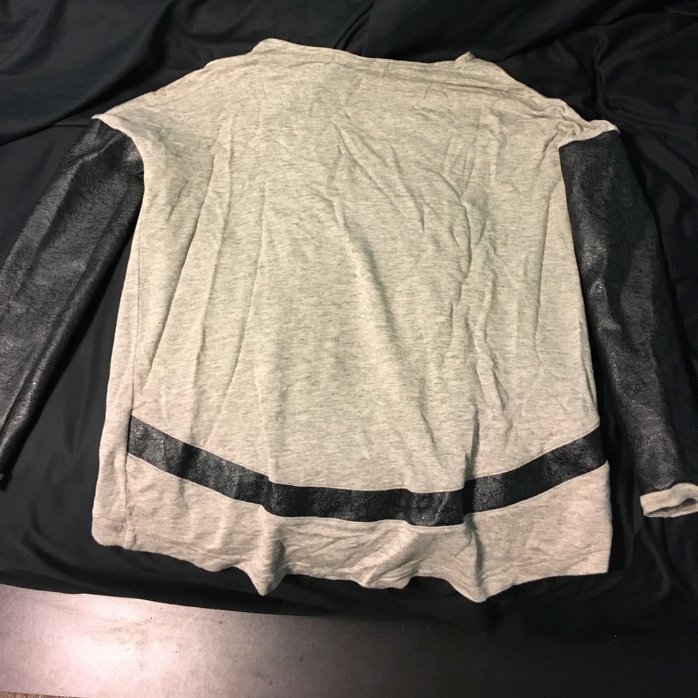 Sweater top - Picture 2 of 2