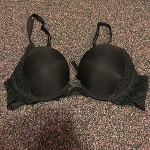 Victoria secret dream angel push-up bra 32b! Black