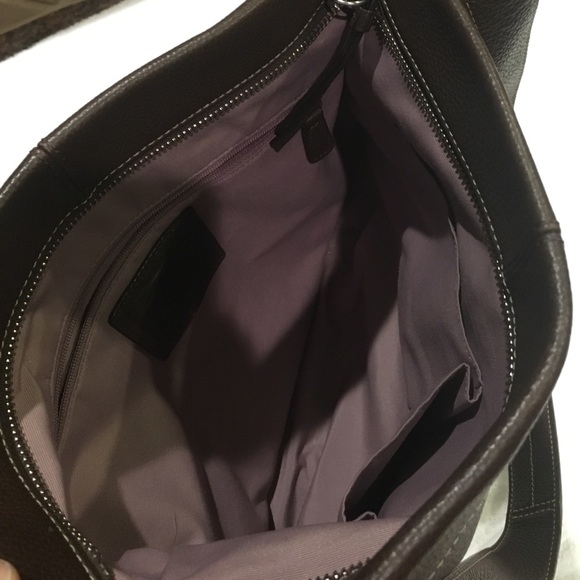 Brown, leather COACH purse. - Picture 6 of 8