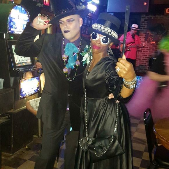 Meet your Posher, Krystal - Picture 1 of 1