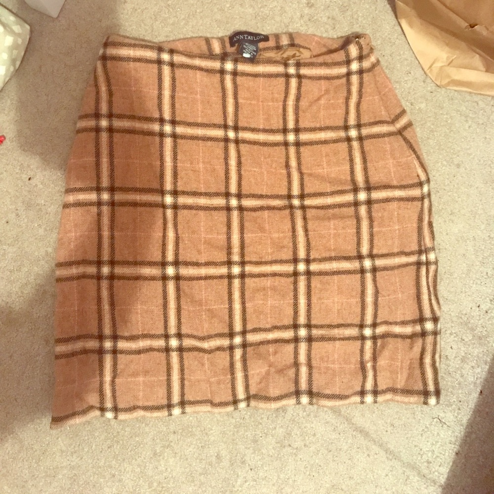 Ann Taylor Size 2 Skirt