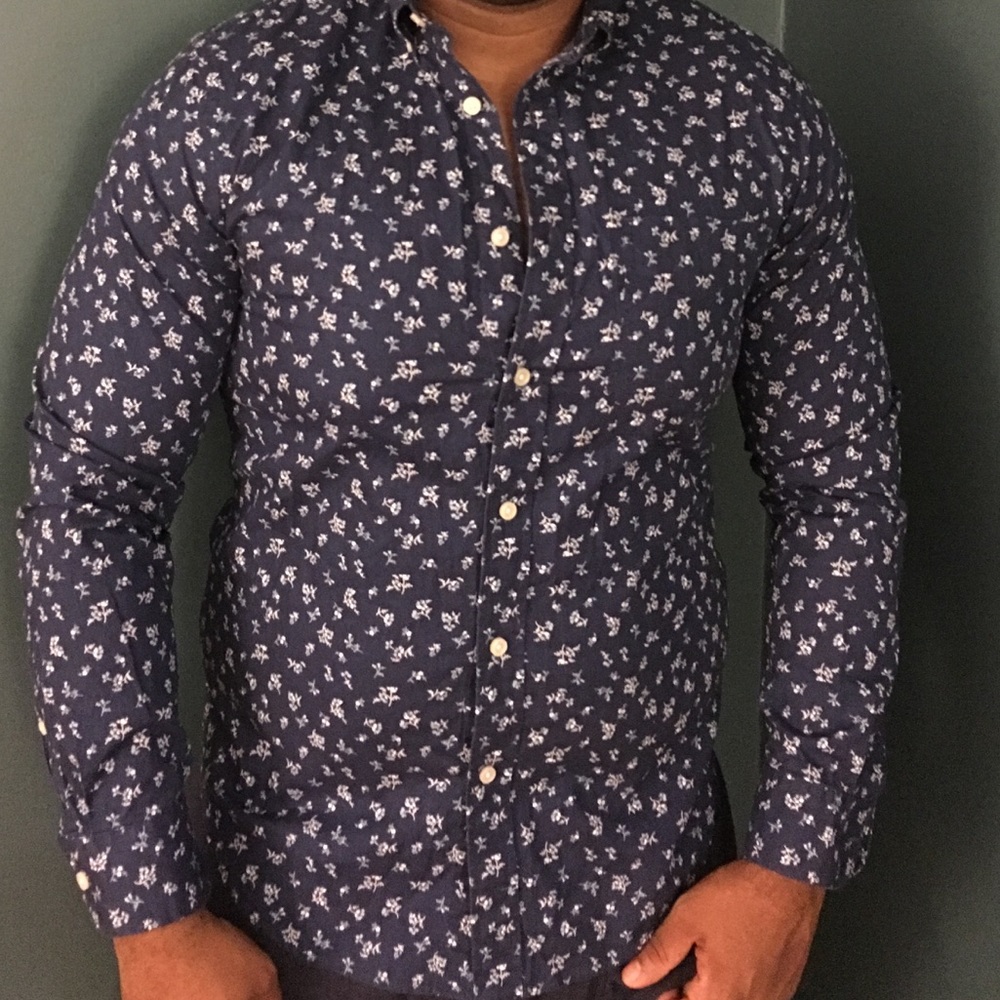 Men's floral button down-Club Monaco