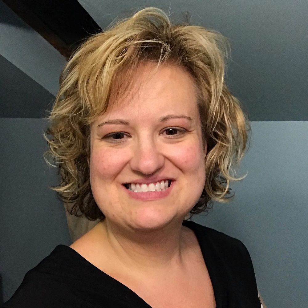 Meet your Posher, Lori beth