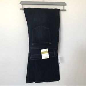 NWT Old Navy Short Bootcut Curvy Jeans