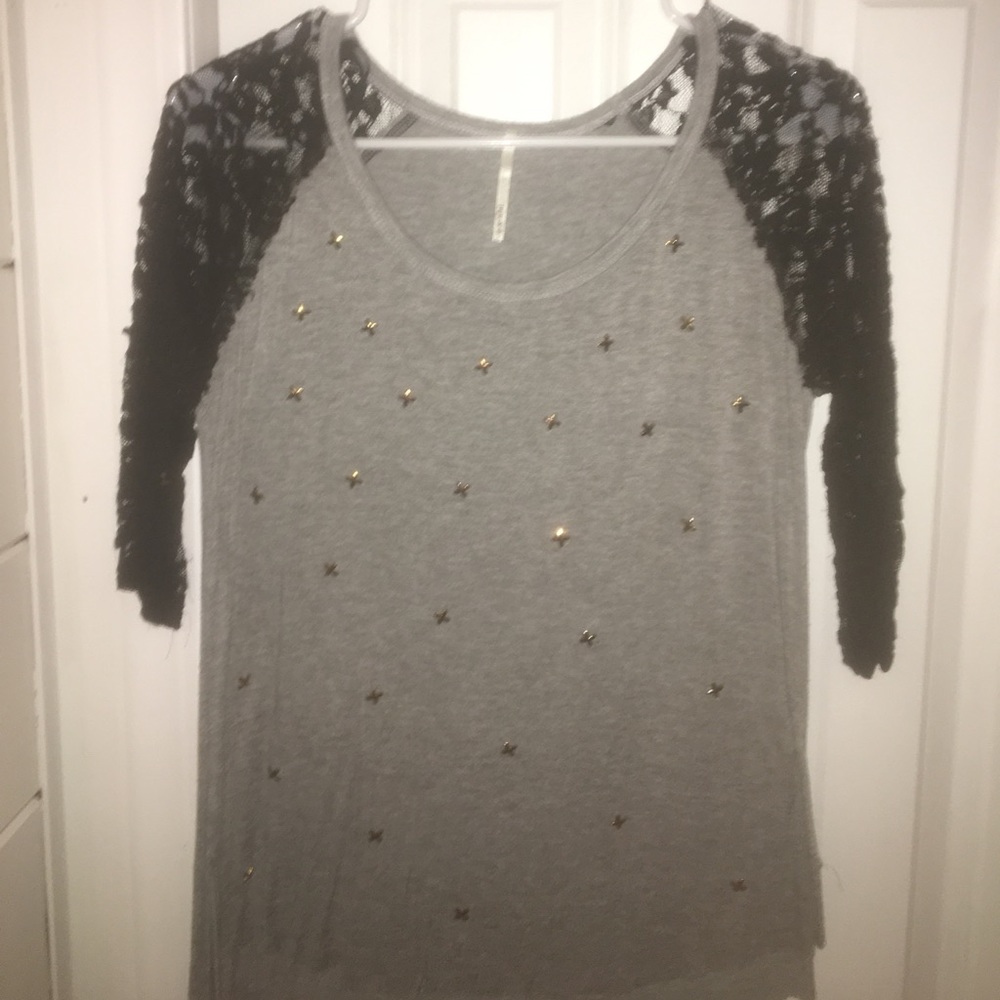 half sleeve tee