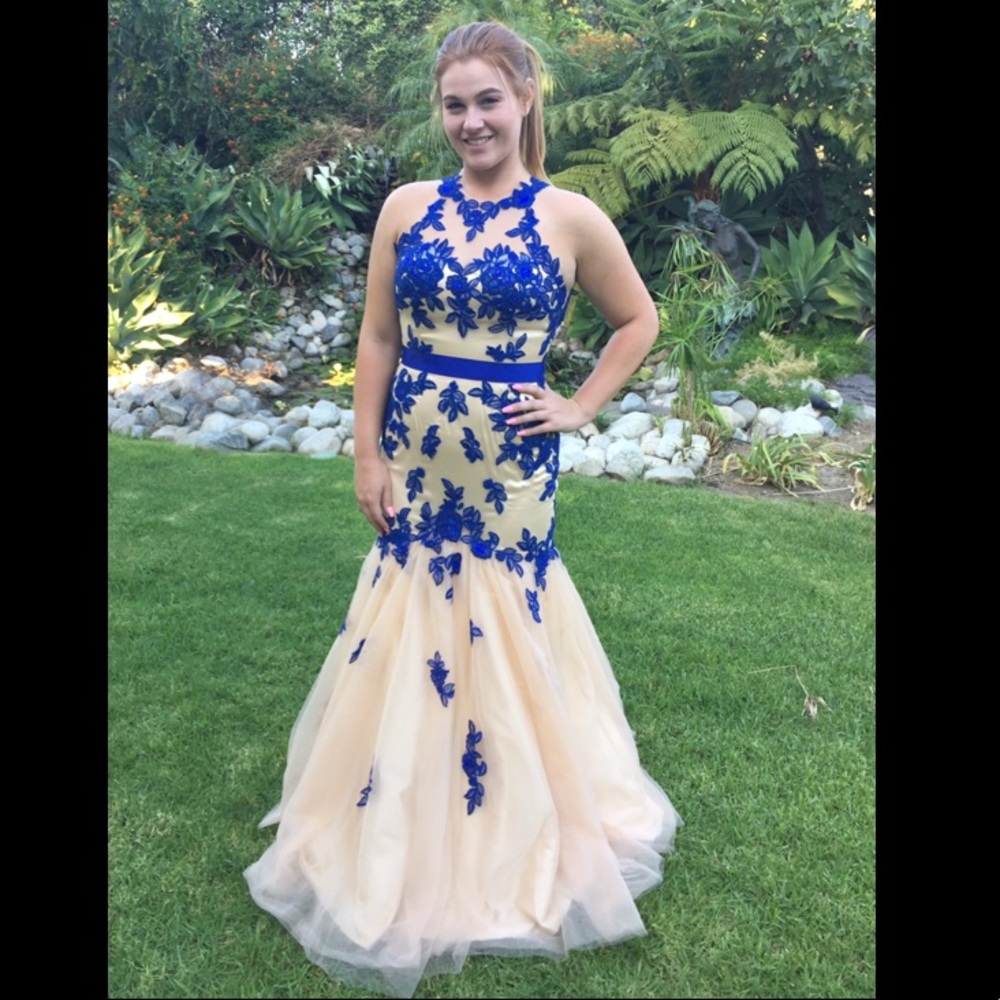 Beautiful prom dress