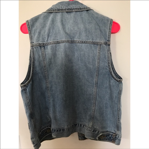 Denim Abercrombie vest - Picture 2 of 4