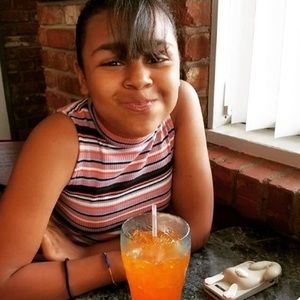 Meet your Posher, Trinity