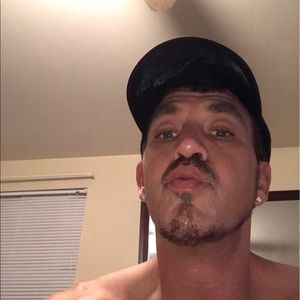 Meet your Posher, Ross