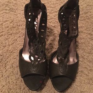 Like New platform heels.