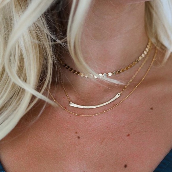 Urban Outfitters Jewelry - Gold Poppy Choker necklace