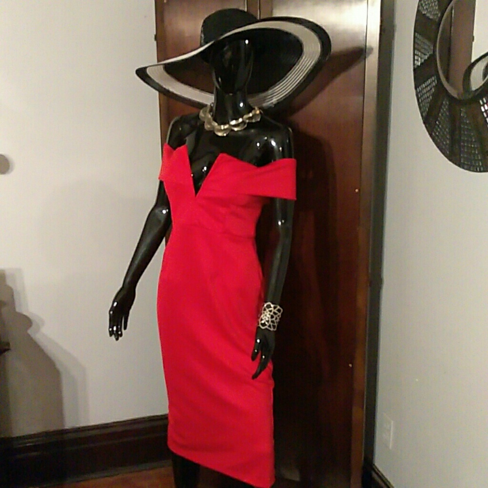 On or Off The Shoulder's Dress Dress - Picture 2 of 3