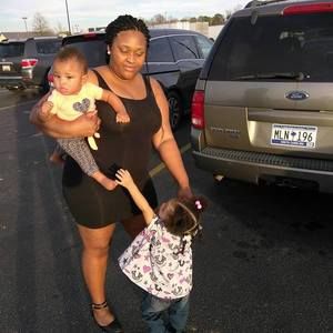 Meet your Posher, Talia