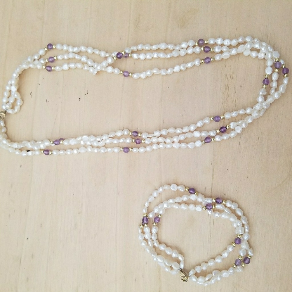 Fresh water Pearl Necklace and Bracelet