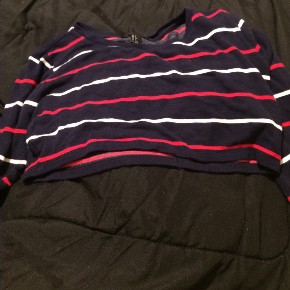 Navy blue long sleeve crop top with stripes