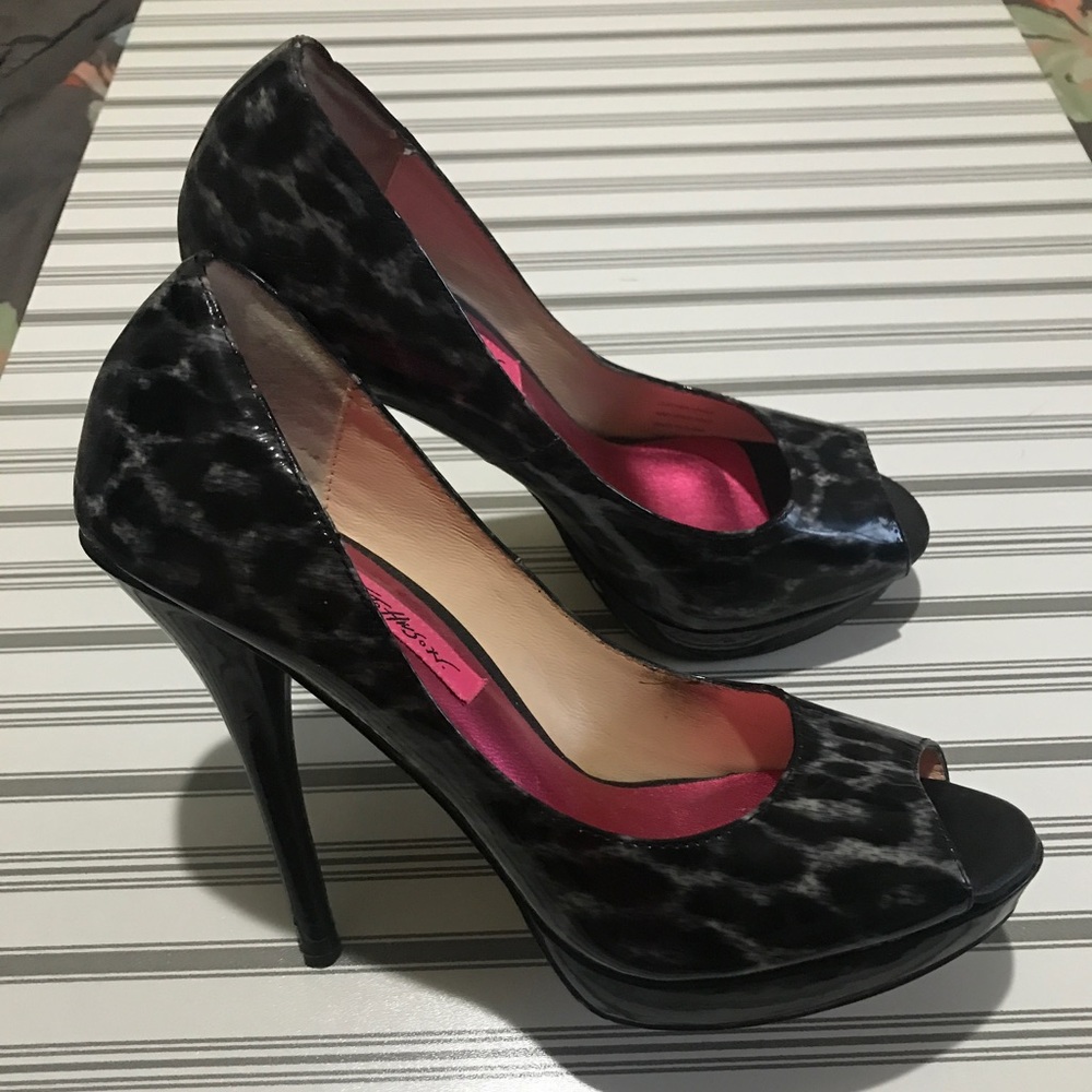 Betsey Johnson platform peep toe heels