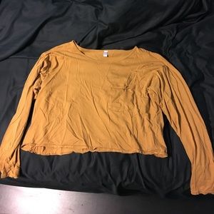 Long sleeve t-shirt