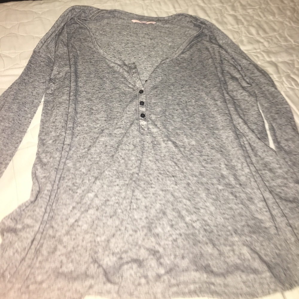Plain gray long sleeve shirt from Victoria secret