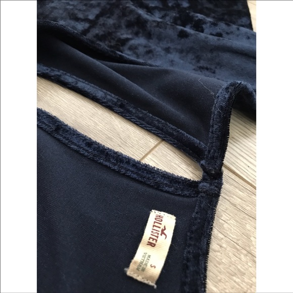 Velvet Dress - Picture 4 of 4