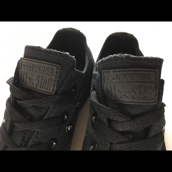 Converse All Black - Picture 2 of 4