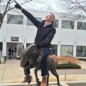 Meet your Posher, Zach