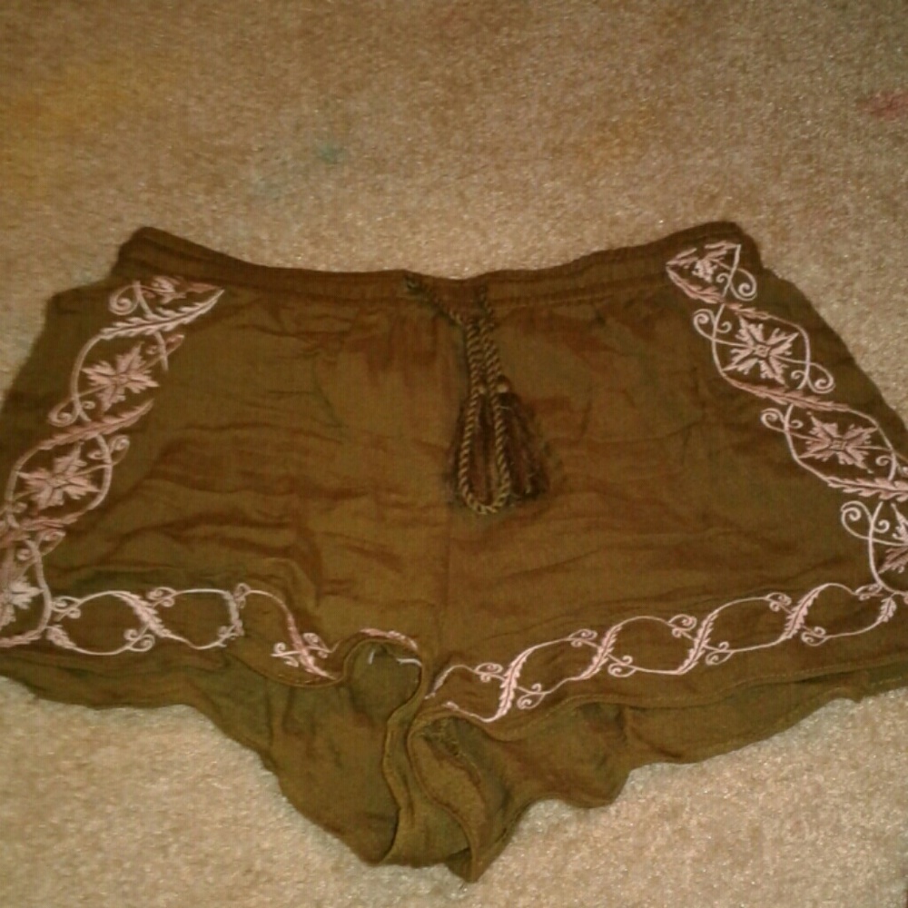 cute olive green shorts