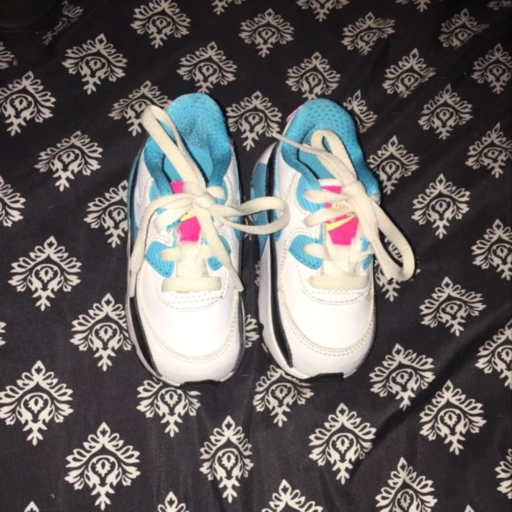 Girl Nike Shoes