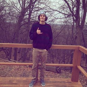 Meet your Posher, Marshall