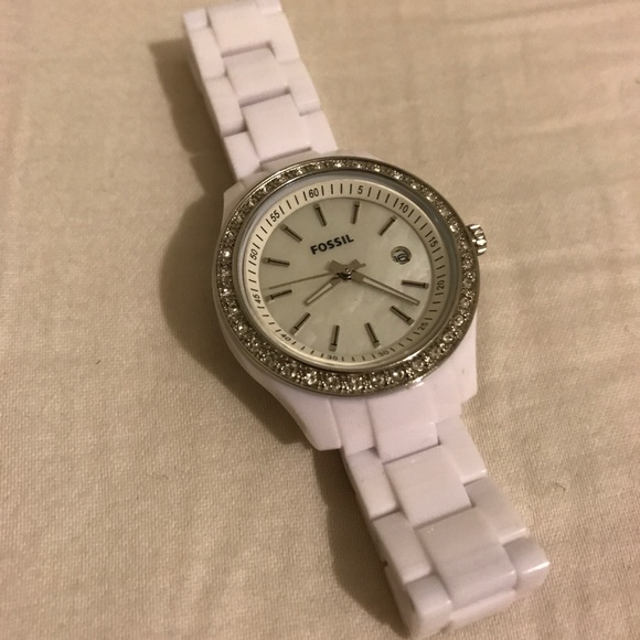 Fossil White Fashion Watch - Picture 1 of 3