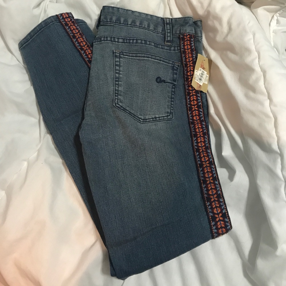 American Rag NEVER worn jeans