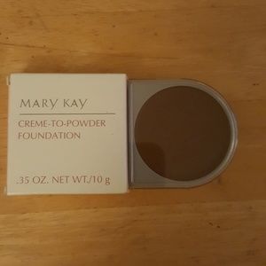 Mary Kay Cream-To-Powder Powder Foundation