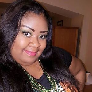 Meet your Posher, Felicia