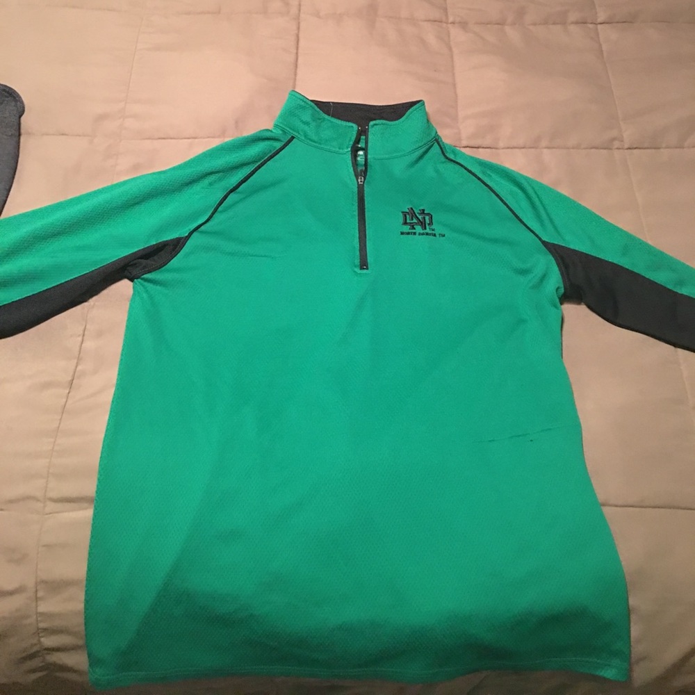 North Dakota Pullover