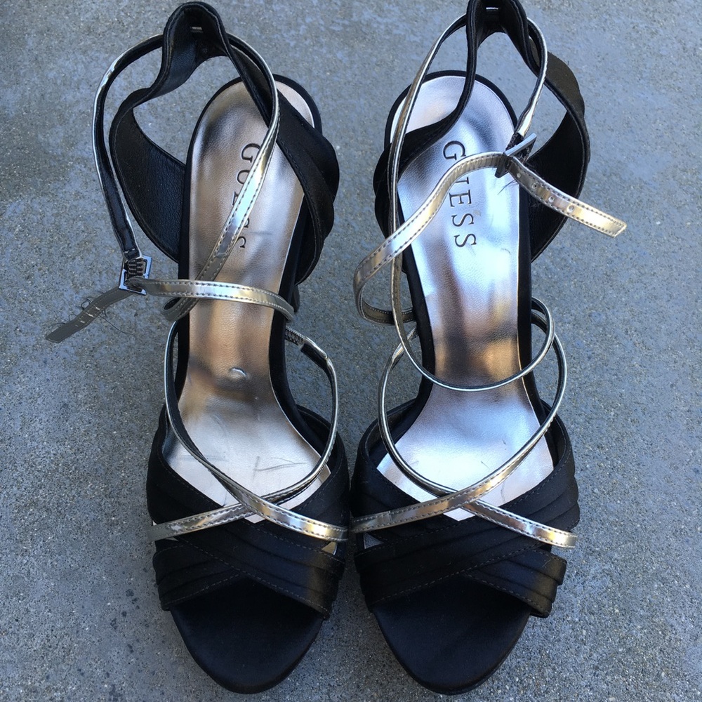 Beautiful strappy GUESS heels, NWOT