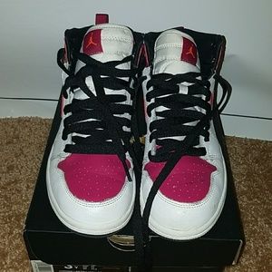Girls Nike Jordan High Top