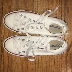 Size 7 Women's Converse