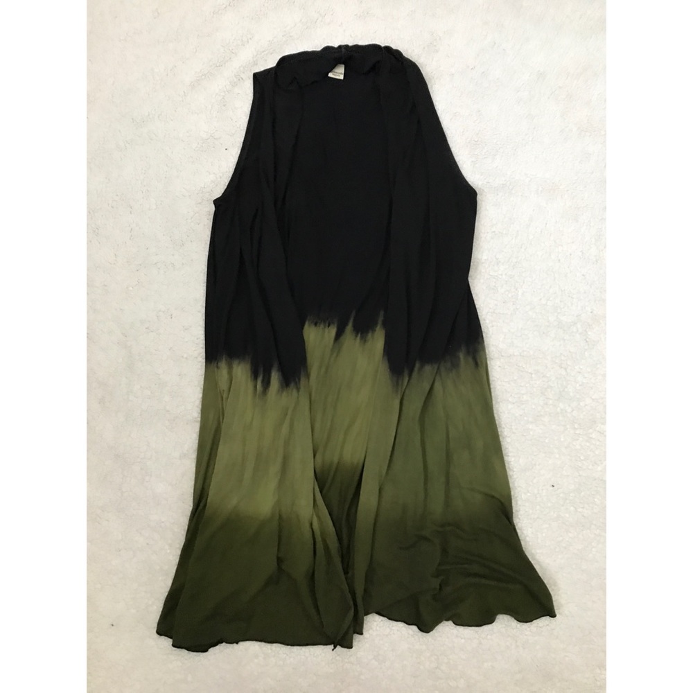Sleeveless Hand Dyed Cardigan
