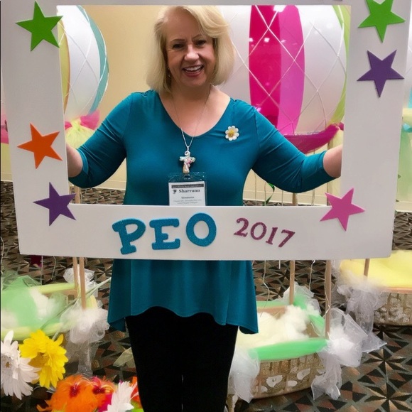 Meet your Posher, Sharrann - Picture 4 of 4