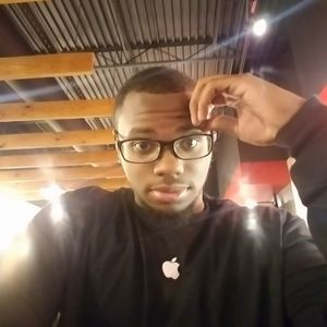 Meet your Posher, Quinton