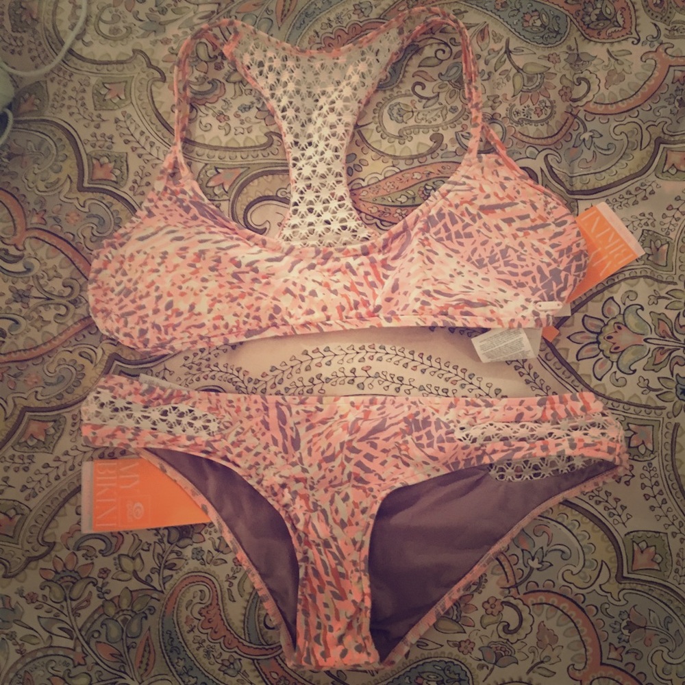 Rip Curl Hip Suit - NWT