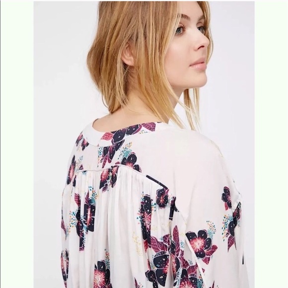 🎉HP🎉 Free people boho chic printed top - Picture 2 of 7