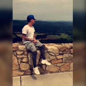 Meet your Posher, Sean