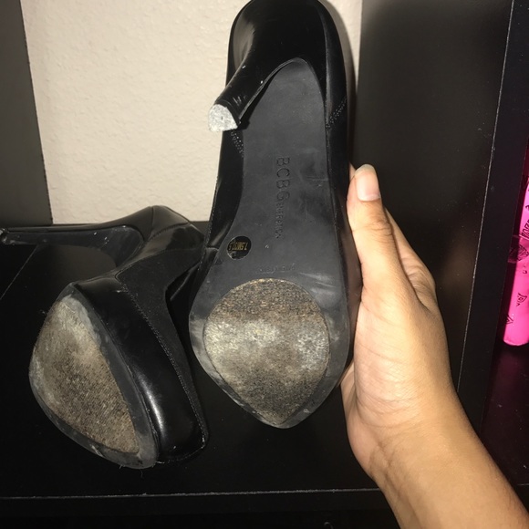 Heels - Picture 4 of 4