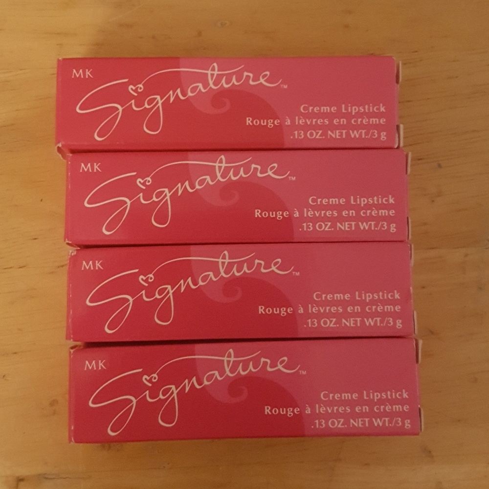 Mary Kay Signature Creme Lipstick
