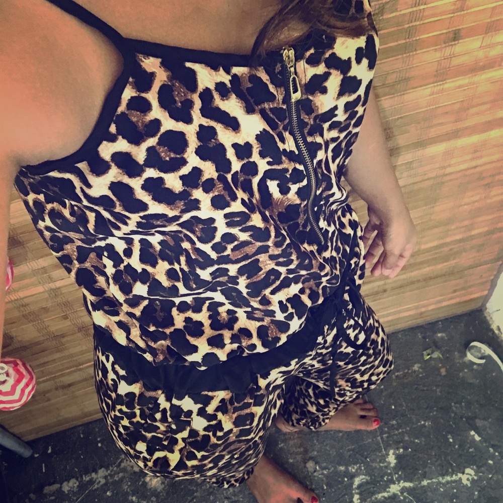 Cheetah tiger leopard animal print jumpsuit small