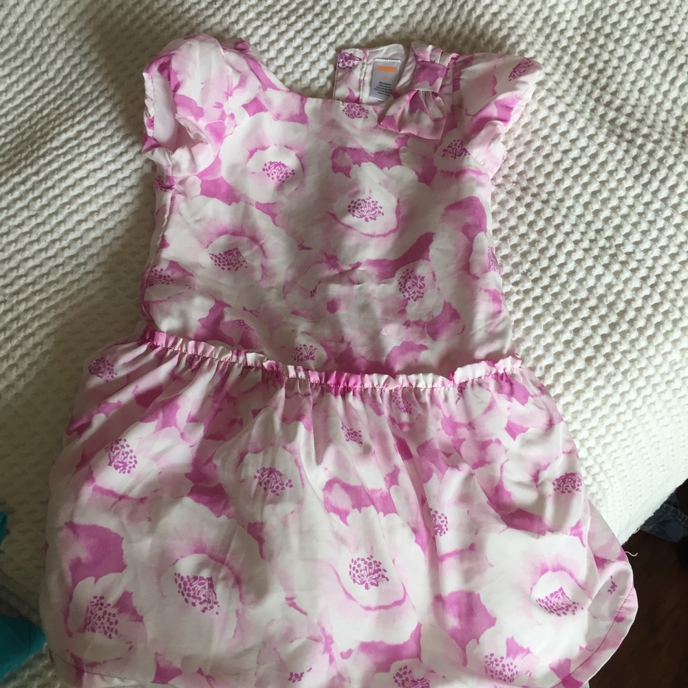 Girls dress