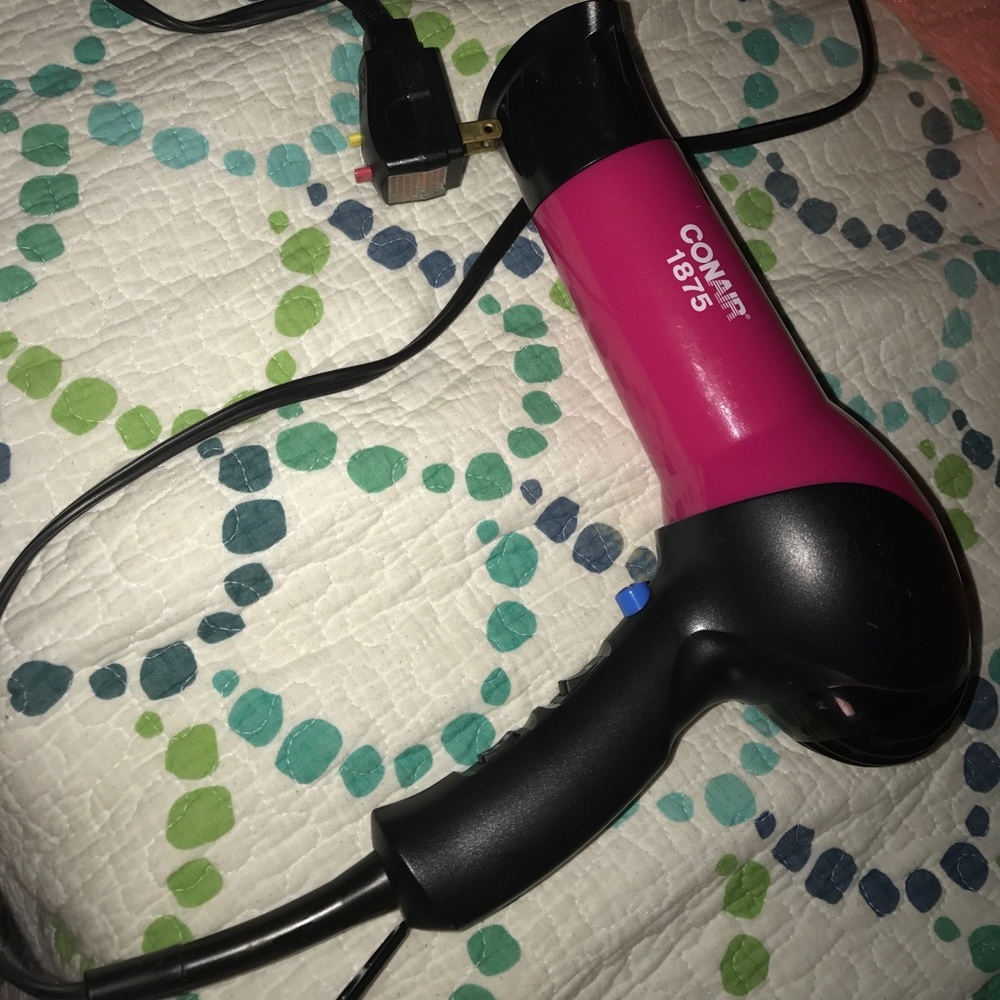 Hairdryer